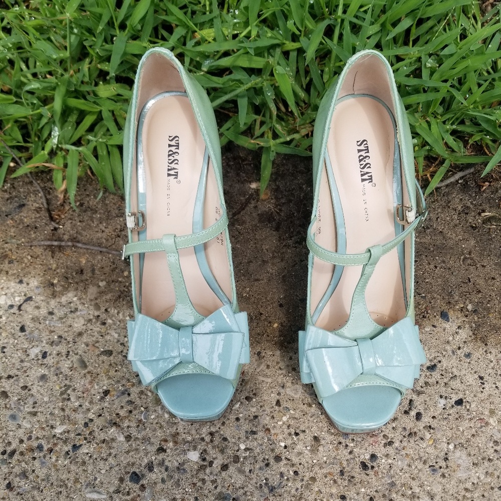 St&Sat mint green heels